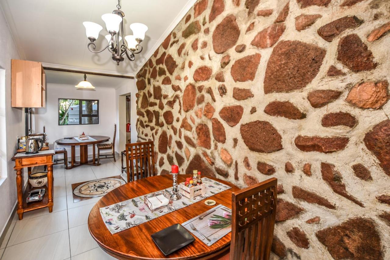 The Rest Guest House Mbombela Exterior foto